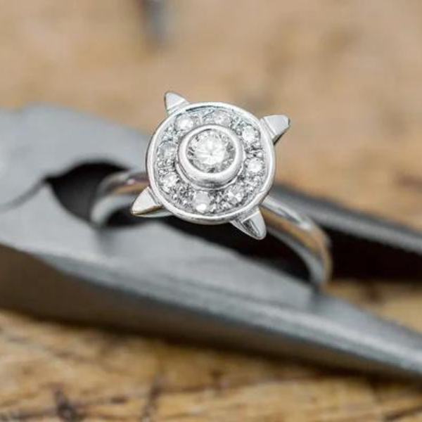 round diamond ring