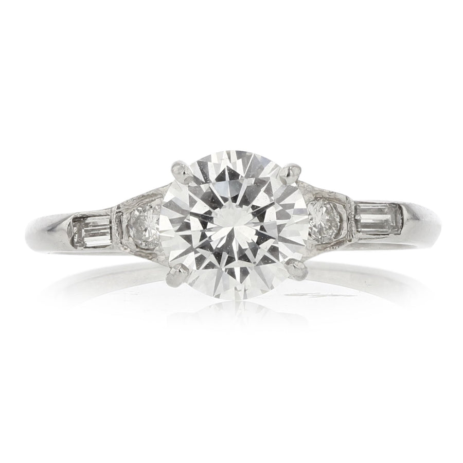 Round Brilliant Diamond Wedding Ring in Platinum