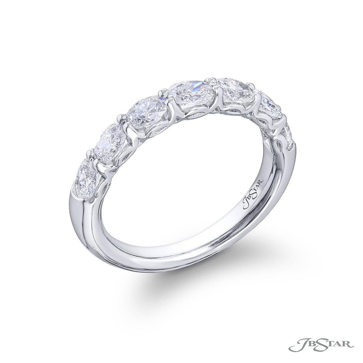 Platinum Oval Diamond Wedding Band | Schwarzschild Jewelers