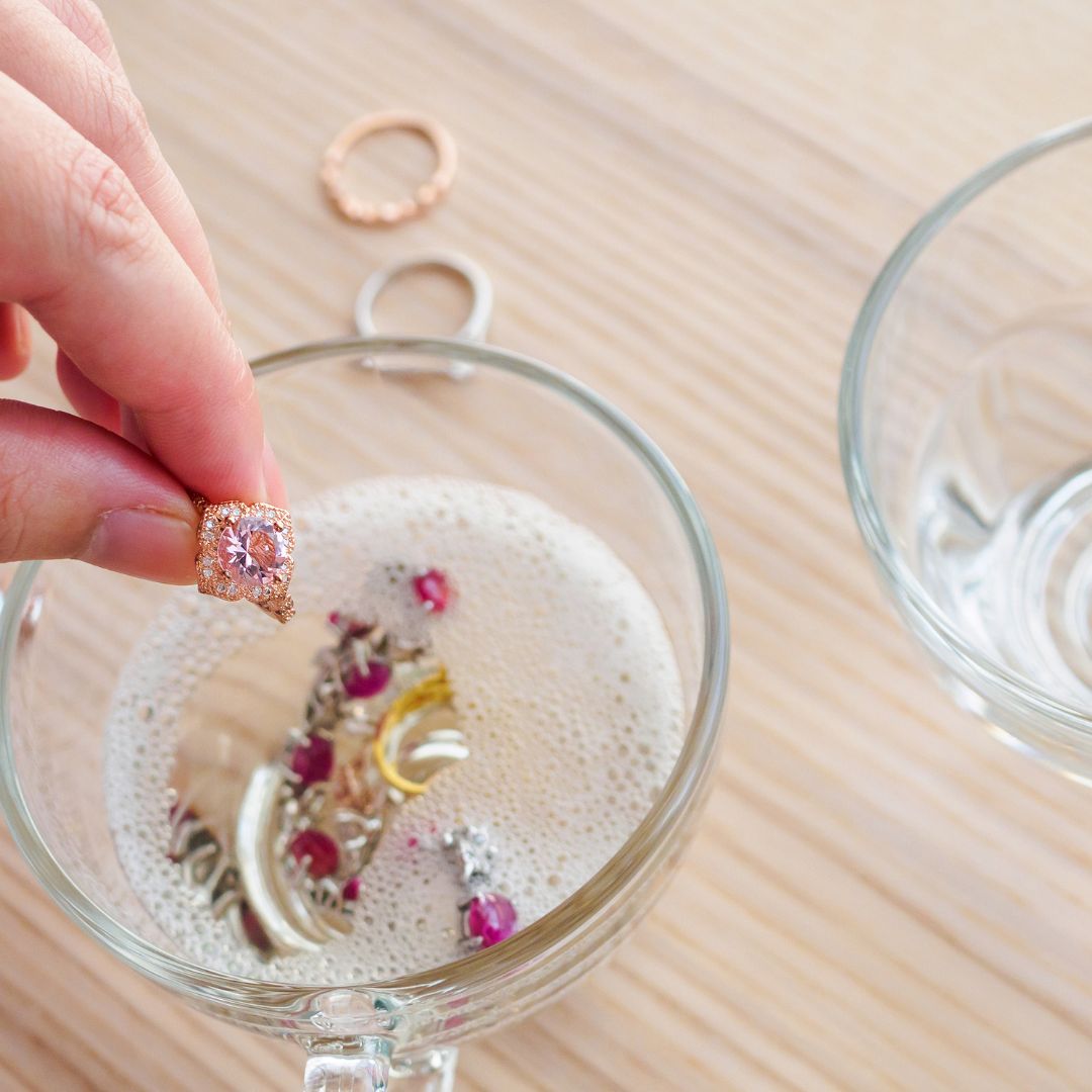 What Jewelry Cleaner Is Best for My Jewelry Type?