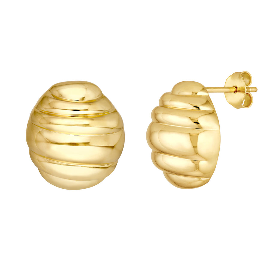 A pair of fluted oval stud earrings made of 14K yellow gold.