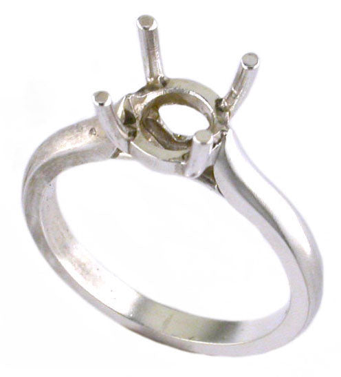 Signature Semi-Mount Solitaire Ring in Platinum for 1.50ct Round Center, size 6.5
