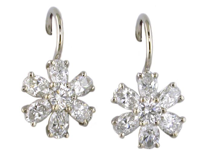 1.53Ct Diamond Flower Drop Earrings in Platinum