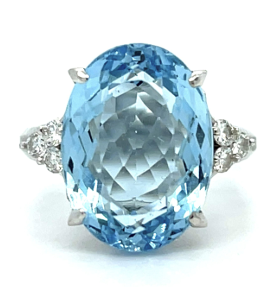 7.67ct Oval Aquamarine and 0.18ct Diamond Ring in Platinum, Size 6.5