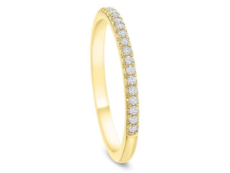 New Aire 0.14ct Diamond Split Shared Prong Partway Band in 18K Yellow Gold, Size 6