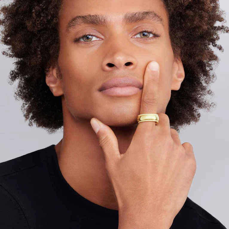 Anthem Ring in 18K Yellow Gold, size 11