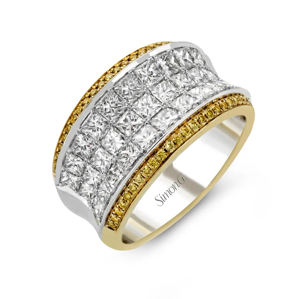 2.31ct Princess Cut Diamond and 0.20ct Yellow Diamond Band in 18K Yellow Gold, Size 6.25