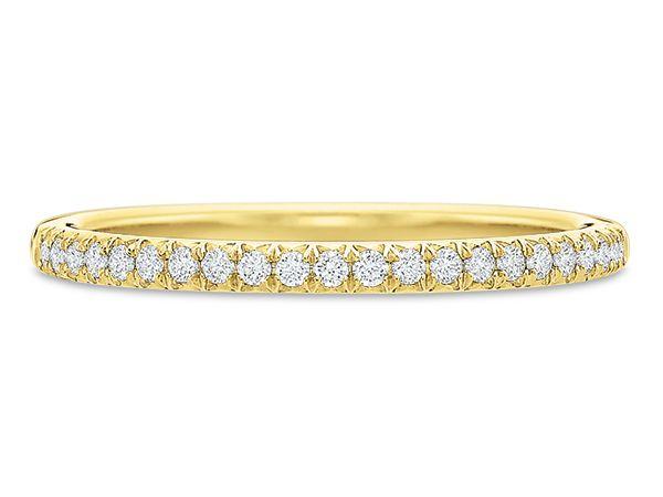 New Aire 0.14ct Round Diamond Split Shared Prong Halfway Band in 18K Yellow Gold, Size 6