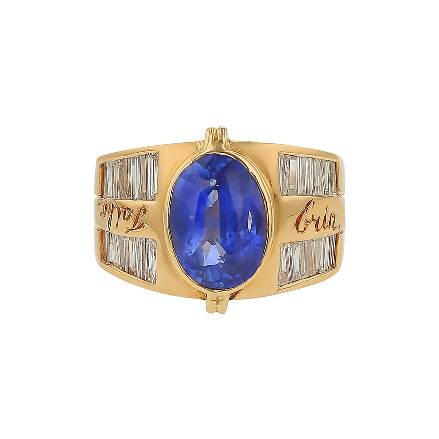 4.03ct Sapphire and 1.35ct Baguette Diamond Ring in 18K Yellow Gold, size 6.5