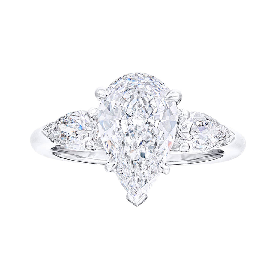 Pear-shaped Diamond Engagement Ring