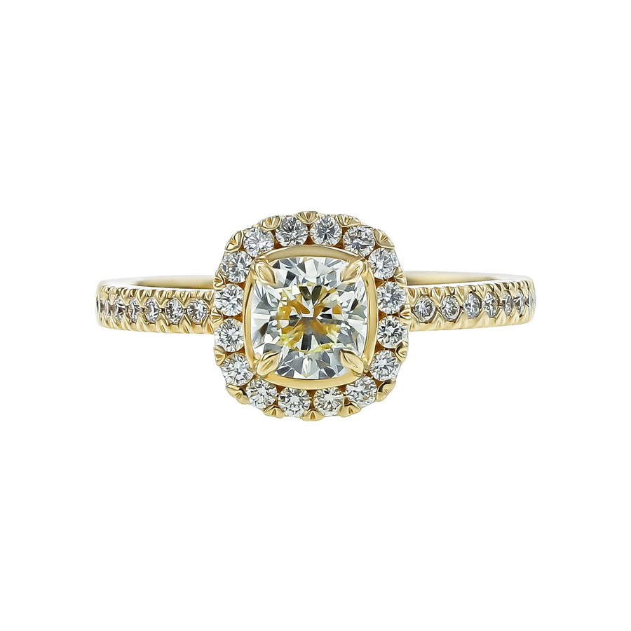 Cushion Cut Diamond Engagement Ring with Classic Setting