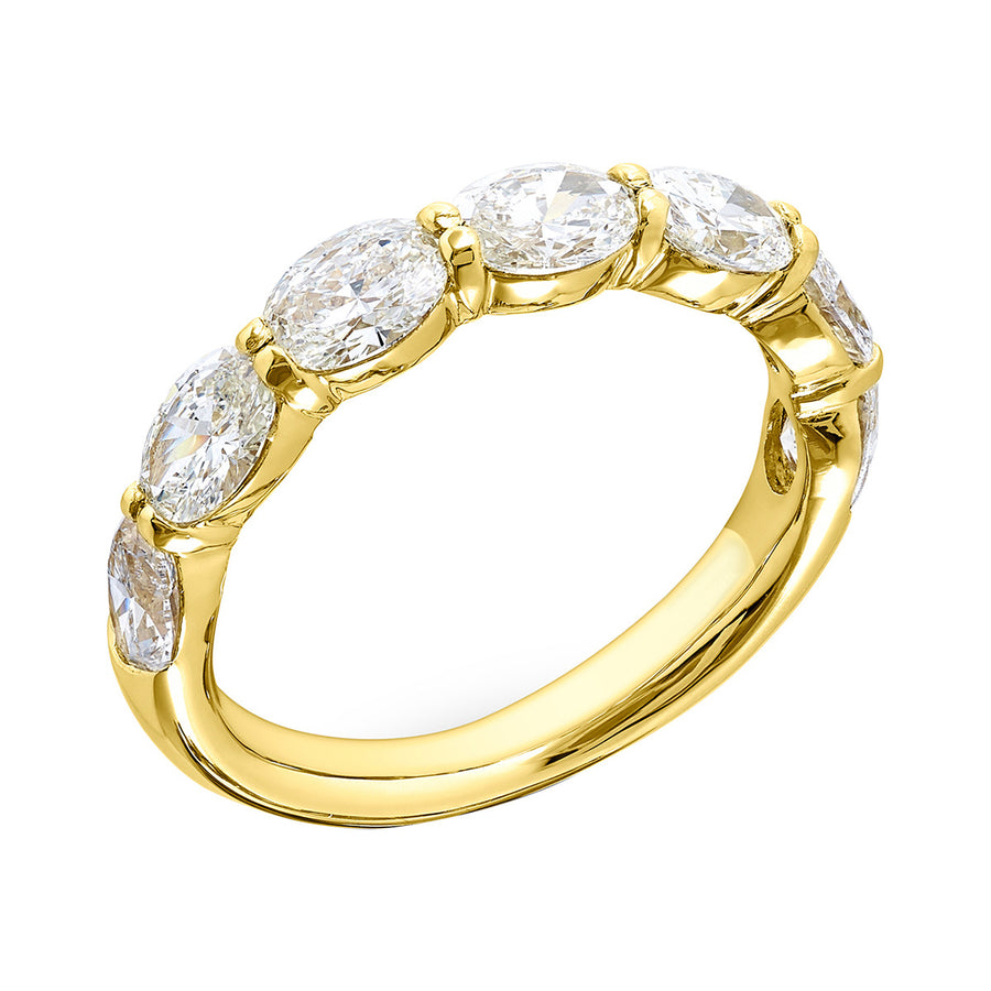 18K Yellow Gold Oval Diamond Wedding Band