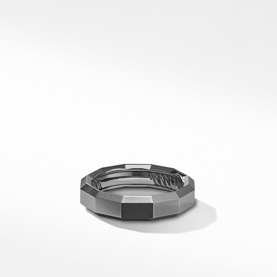 Faceted Band Ring in Grey Titanium, 6mm