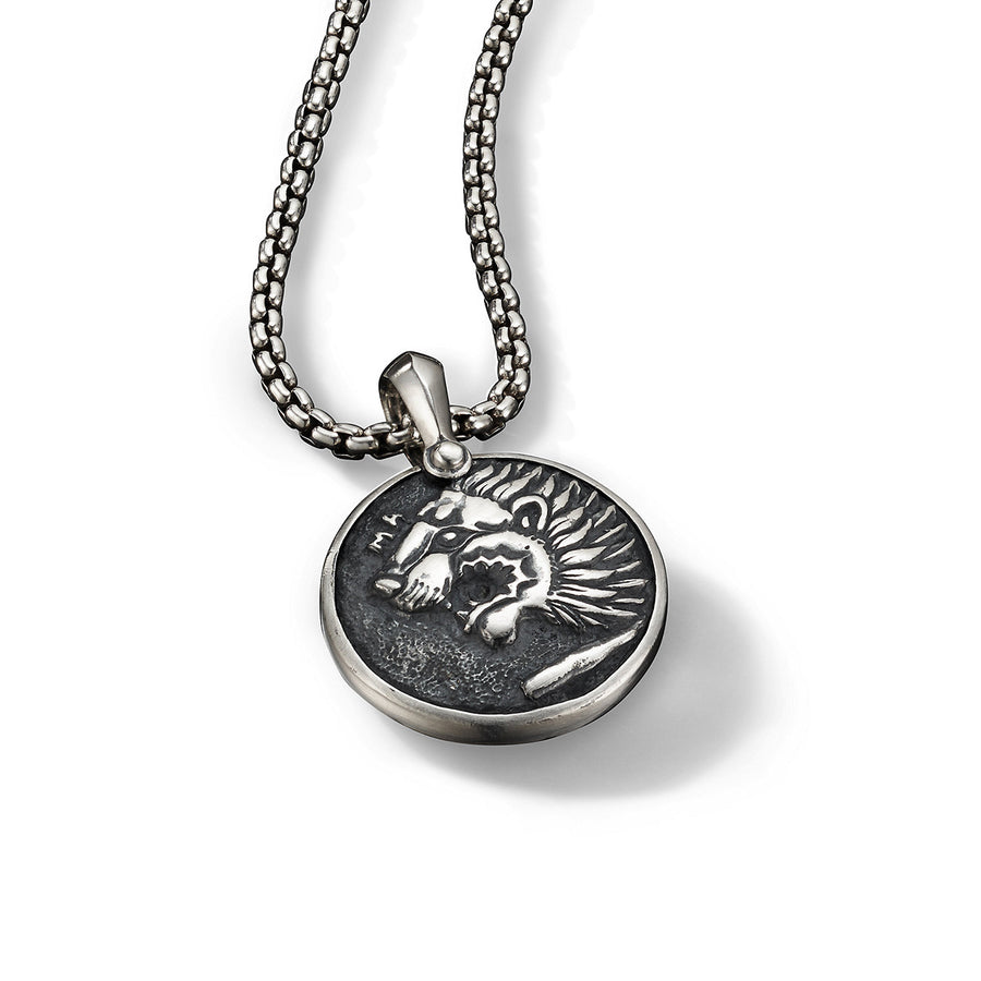 Petrvs Lion Amulet in Sterling Silver